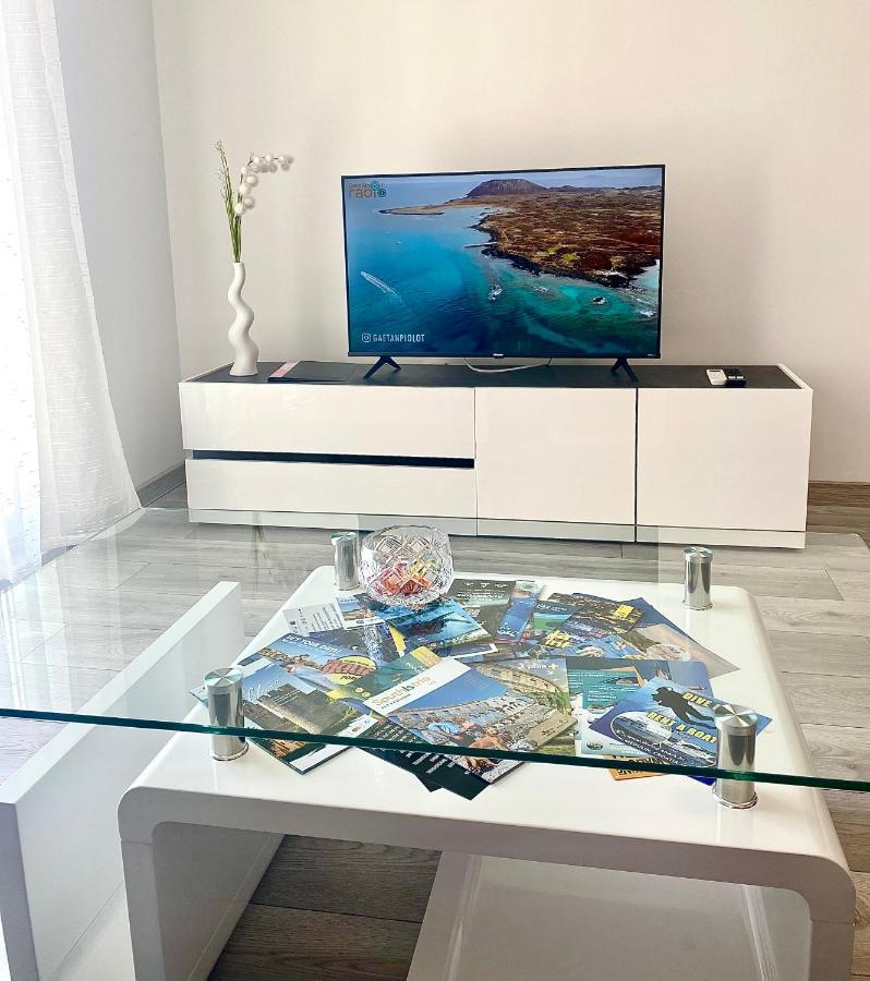 Ema Apartment Pula Extérieur photo